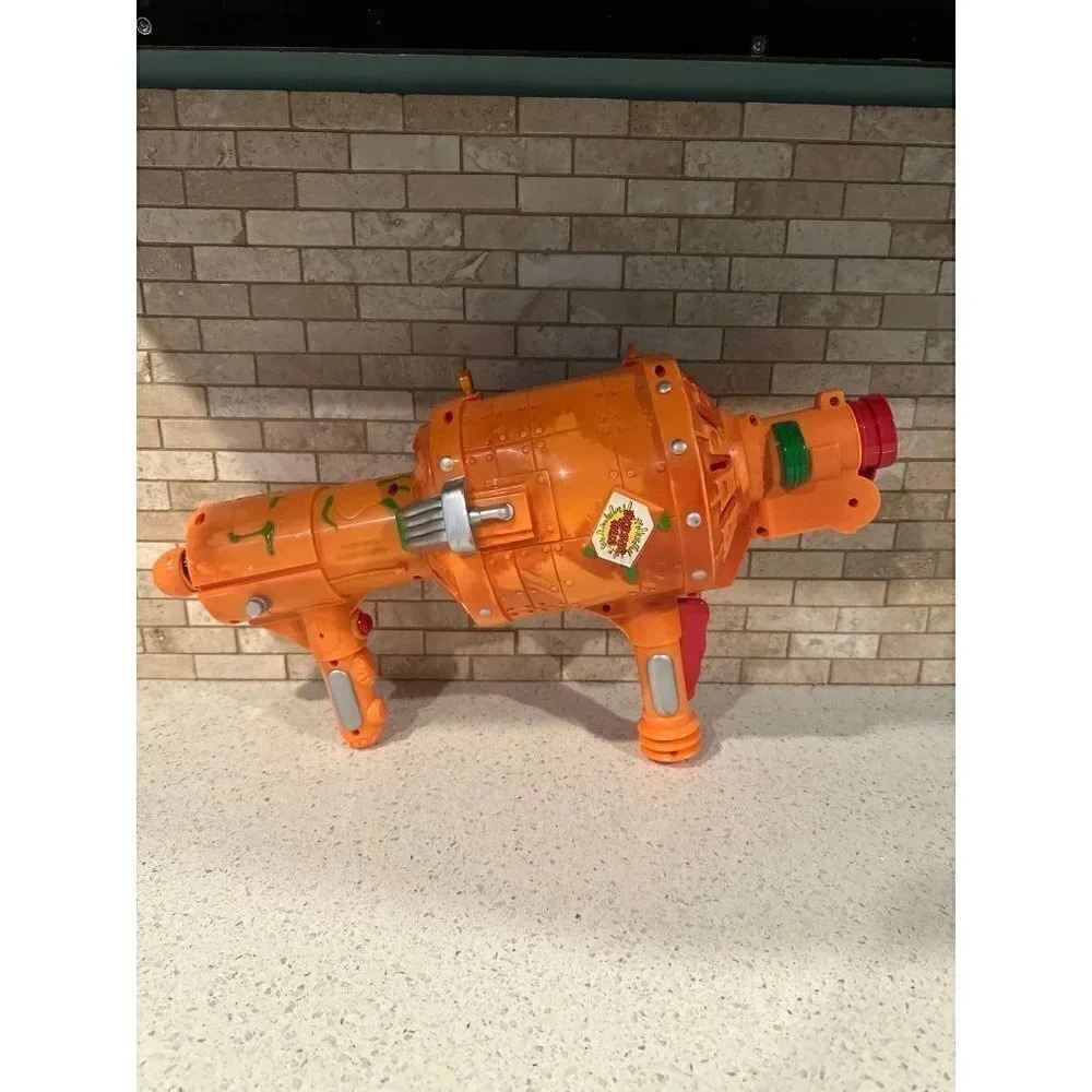 Mega stink blaster rare blaster‎